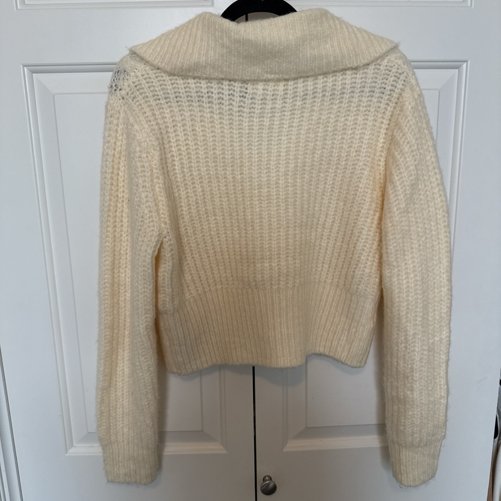 Universal Thread Cream Cable Knit Turtleneck Swea… - image 2